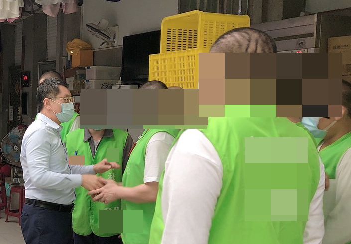 11233臺東監獄林典獄長順斌卸任前夕話別辭行與合影-5-打馬賽克---