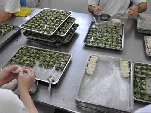 粒大飽滿手工水餃