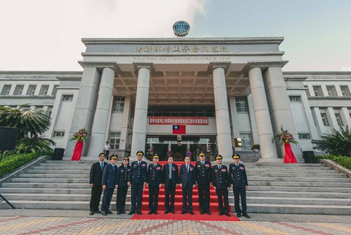 蔡部長主持臺東地區矯正機關聯合揭牌典禮儀式