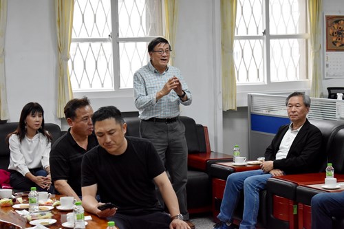 介紹參訪嘉賓