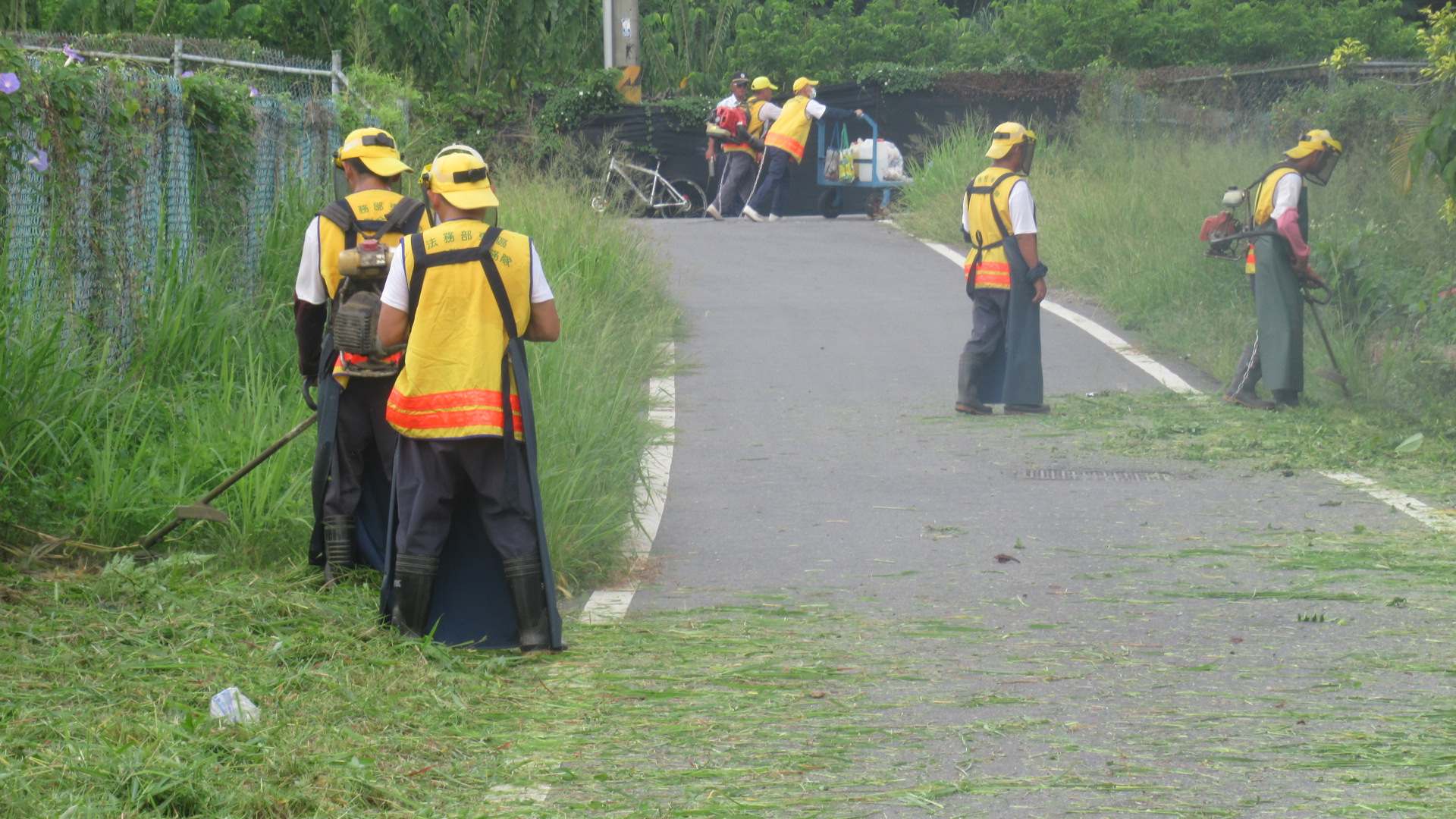 9/3/2024 Our staff initiated  sanitizing the environment in the nearby community