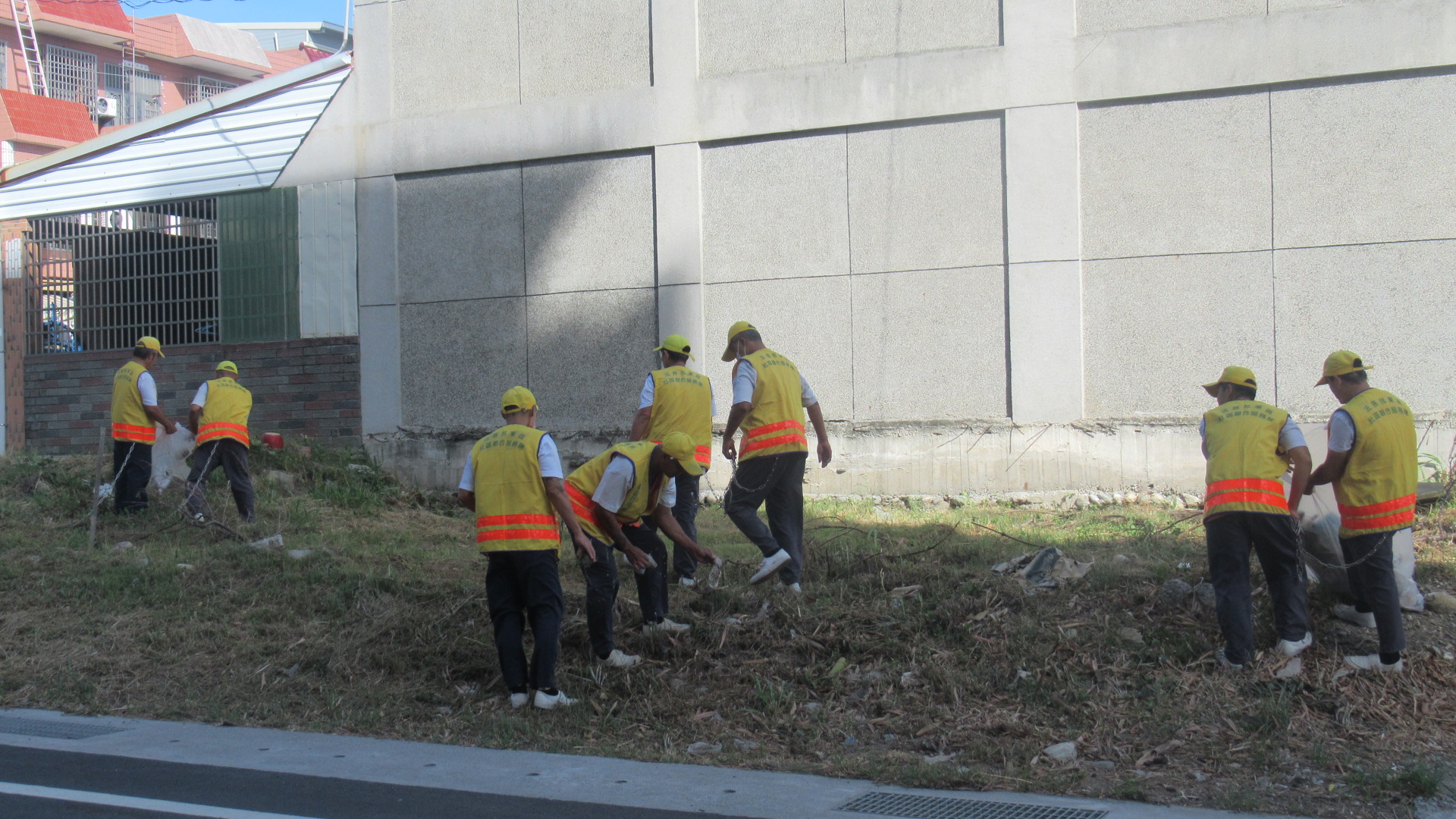 10/22/2024 Our staff initiated  sanitizing the environment in the nearby community