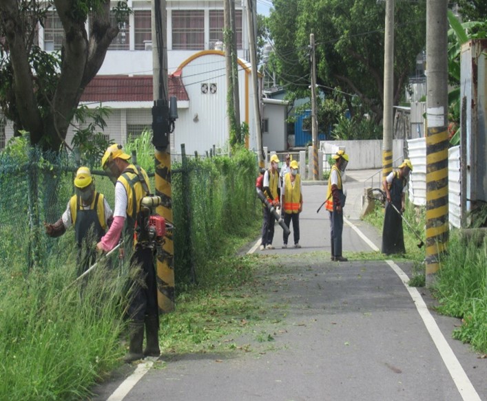 Our team helped clean roads, and maintain the hygiene of the village and neighborhood environment