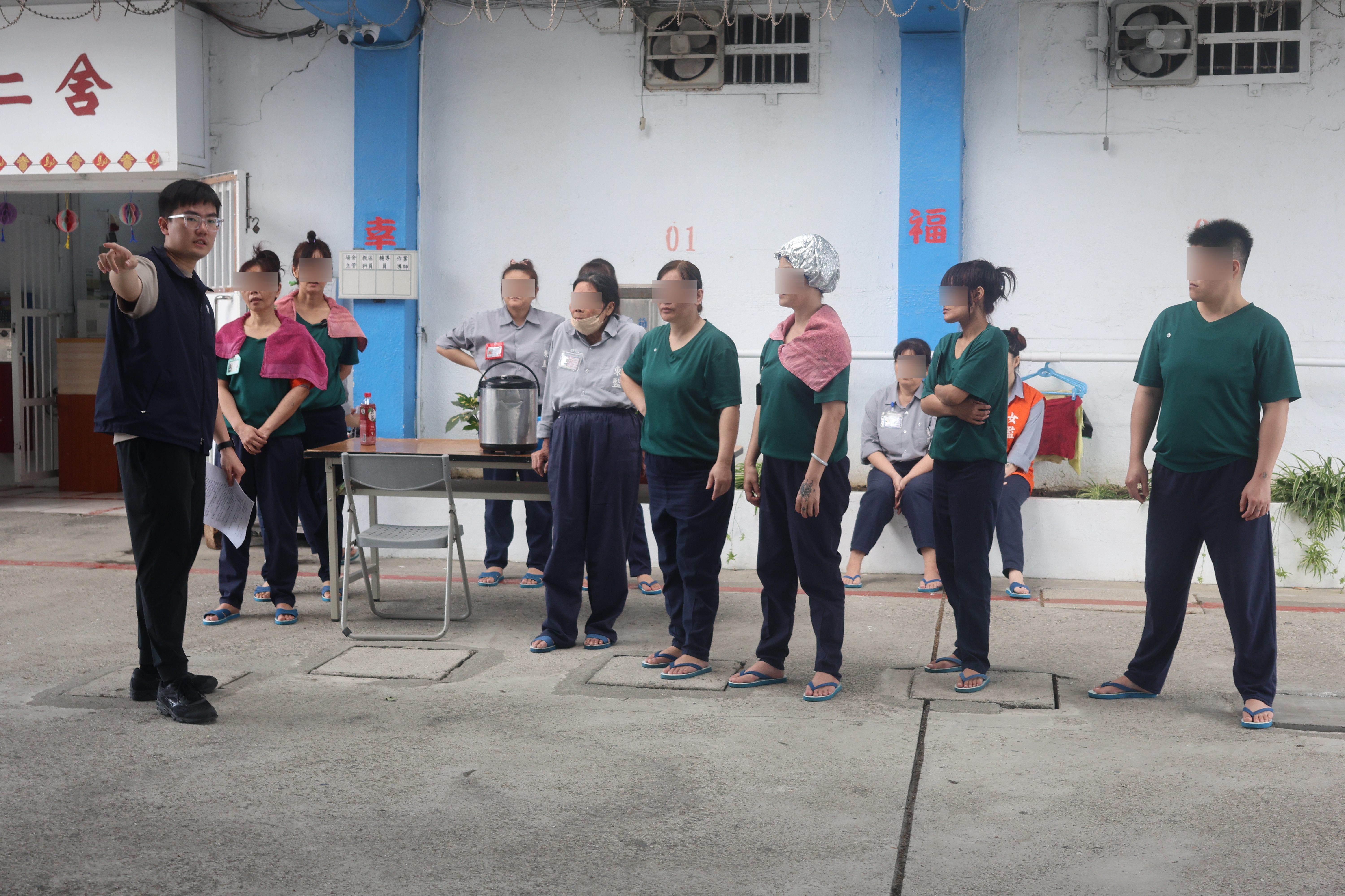 裁判講解比賽規則